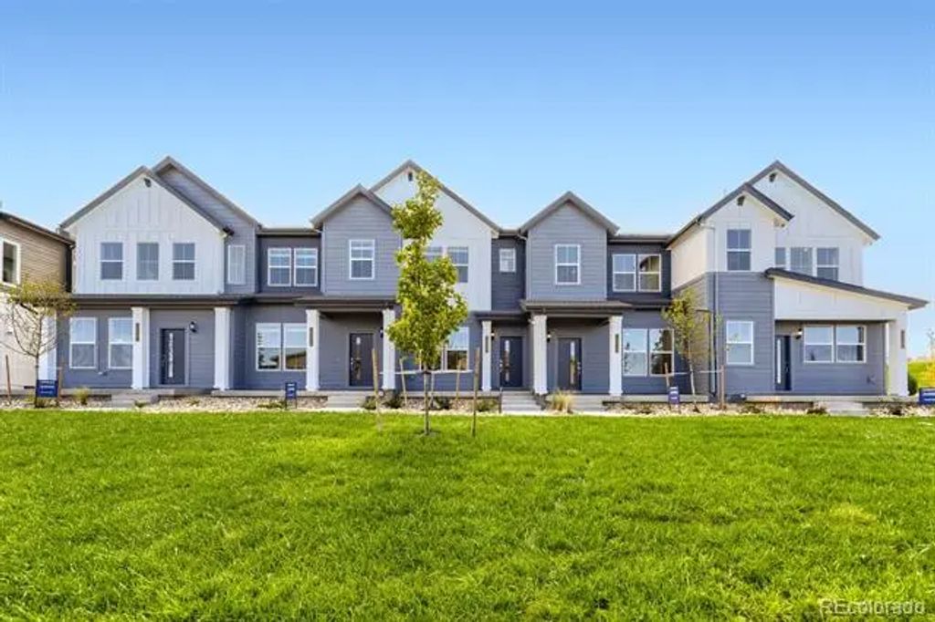 15555 Gilpin Avenue, Parker