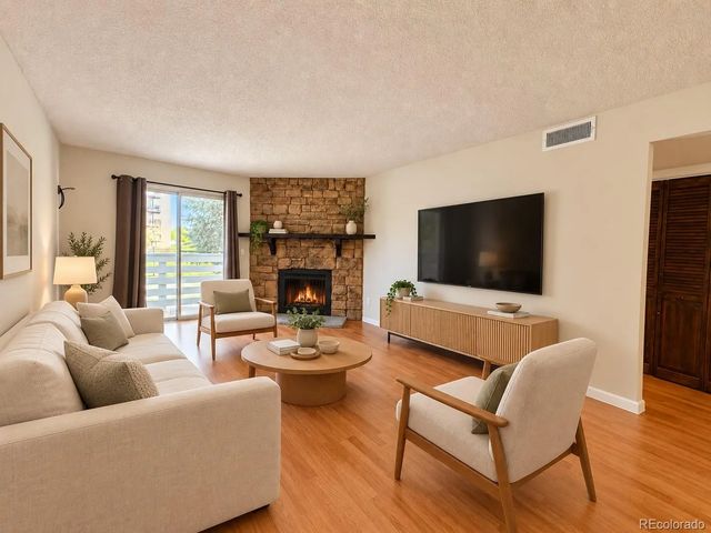 8555 Fairmount Drive C104, Denver