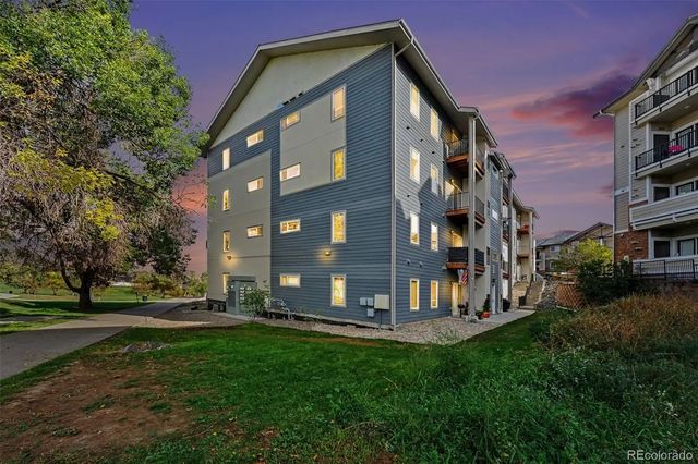 1401 W 85th Avenue 305, Denver