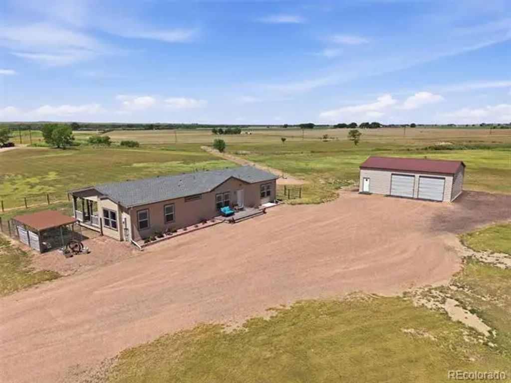 12125 County Road W.5, Weldona
