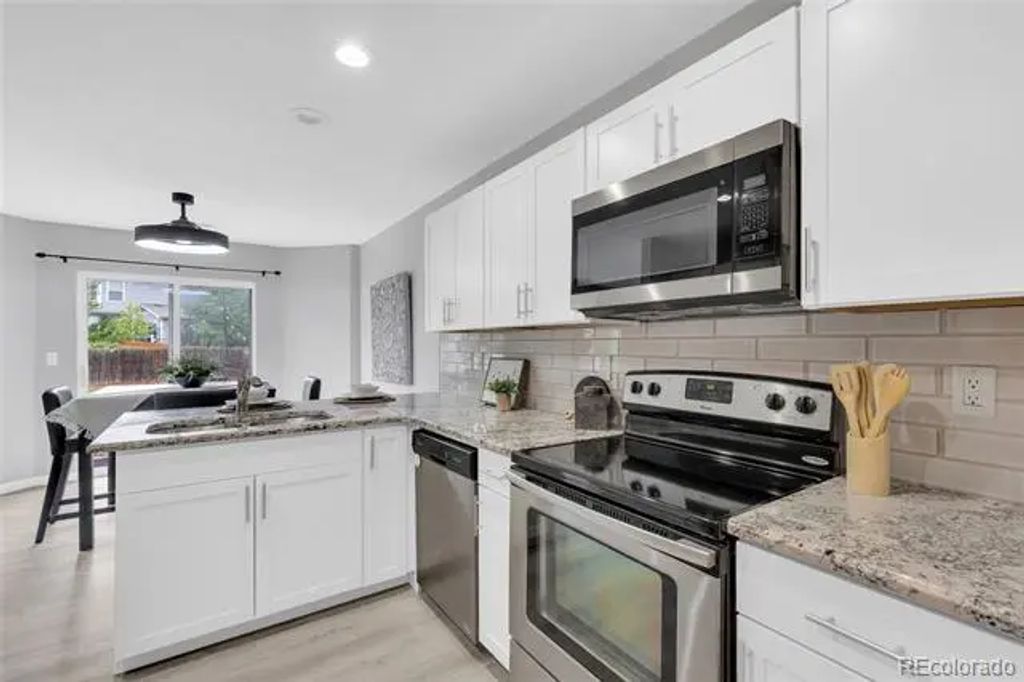 8053 S Kittredge Way, Englewood