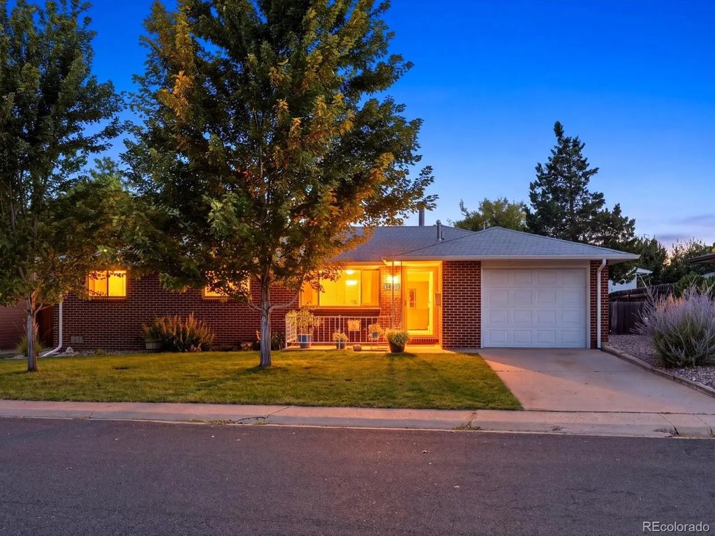1433 Spencer Street, Longmont