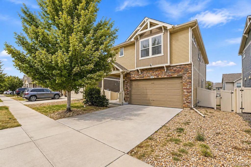 17879 E 44th Avenue, Denver