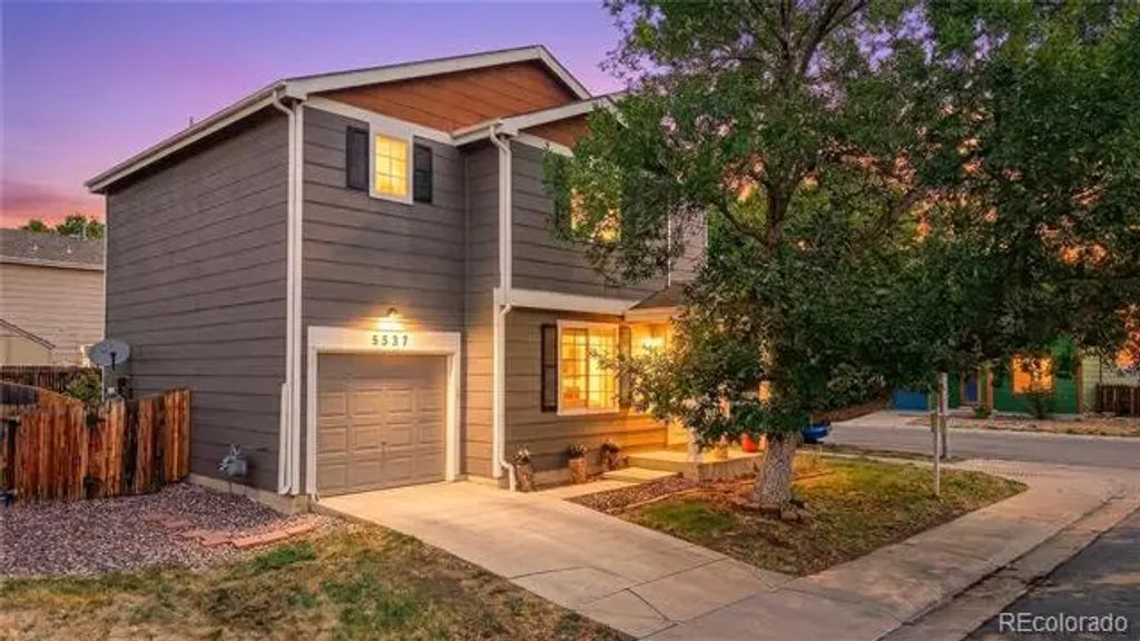 5537 E 100th Way, Thornton