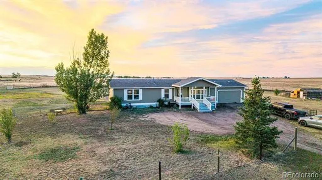 58117 E 42nd Drive, Strasburg