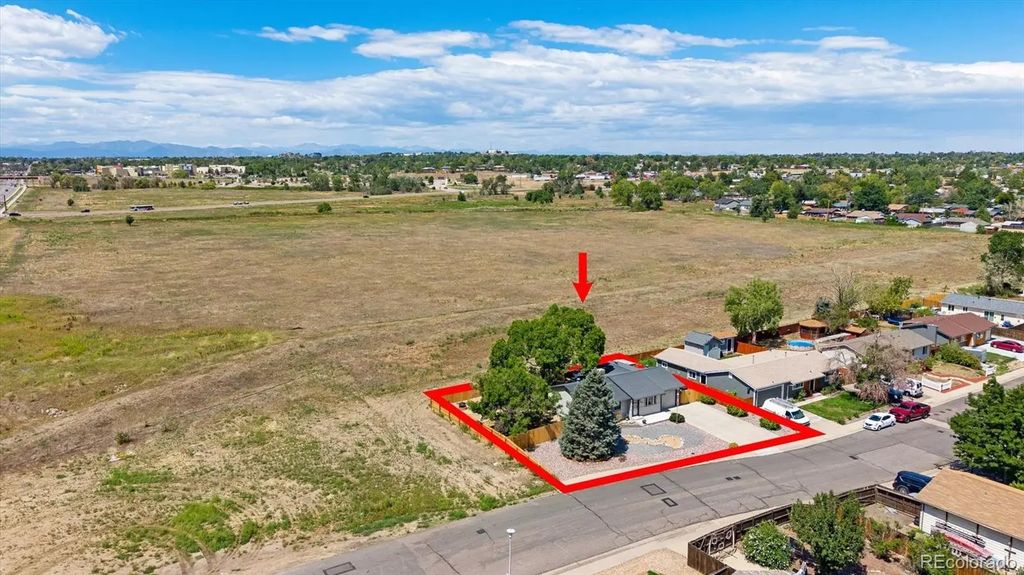 8831 Monroe Street, Denver