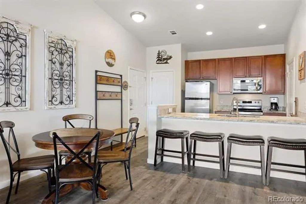 156 Village Road D-304, Granby
