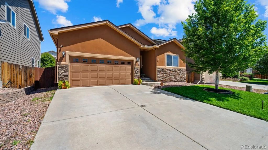 7658 Colorado Tech Drive, Colorado Springs