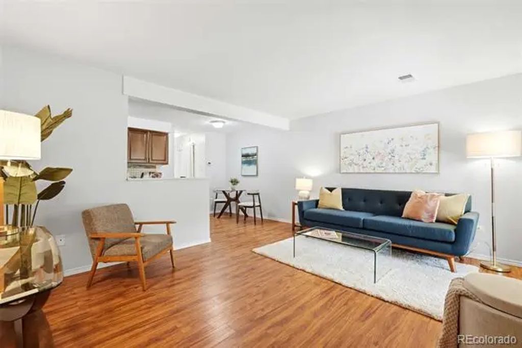 1496 S Pierson Street 106, Lakewood