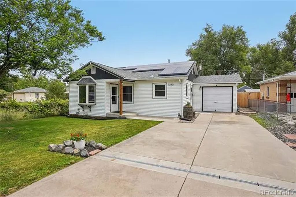 1240 Vance Street, Lakewood
