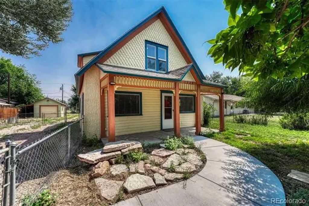 1022 W 4th Street, Florence