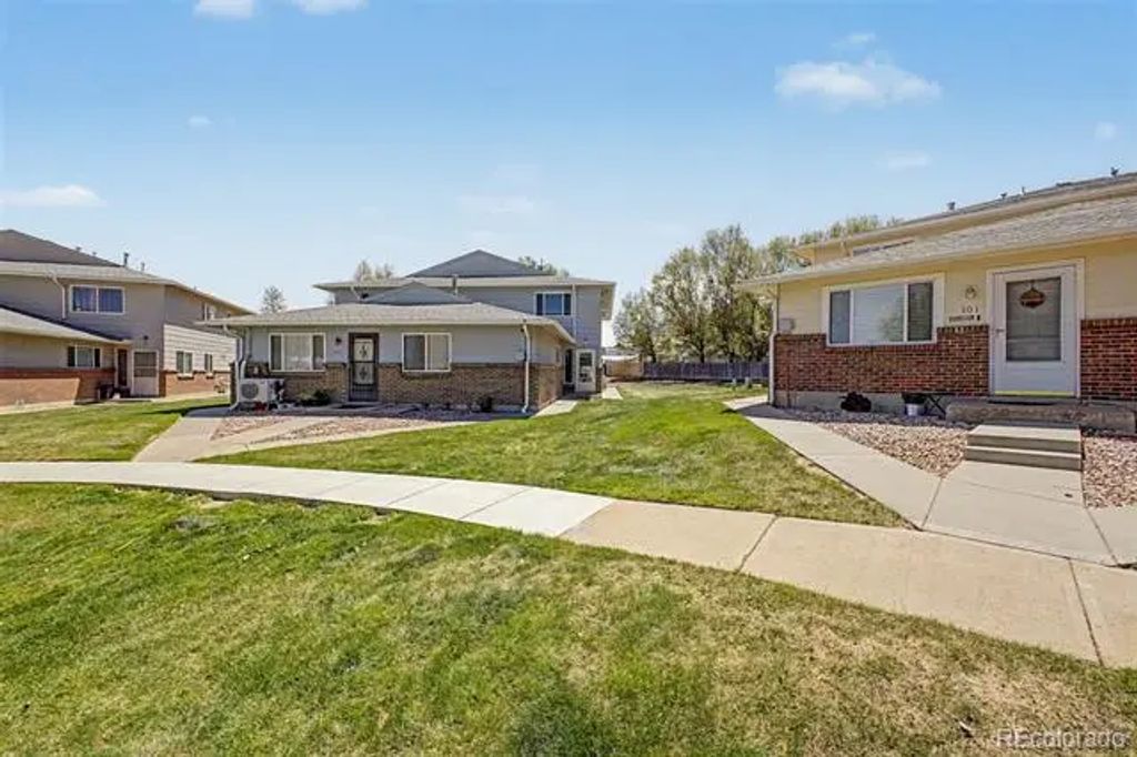 7309 W Hampden Avenue 203, Lakewood