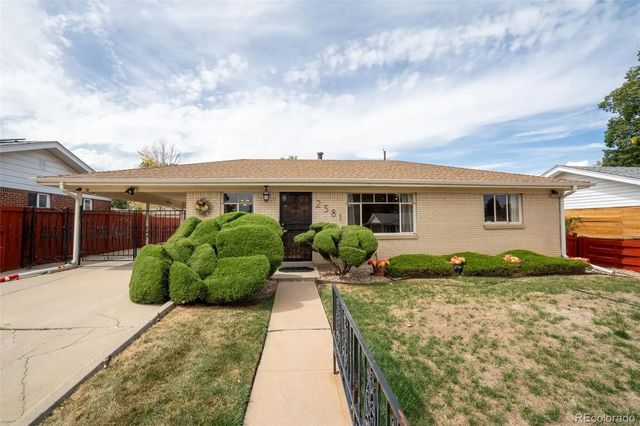 2581 S Perry Street, Denver