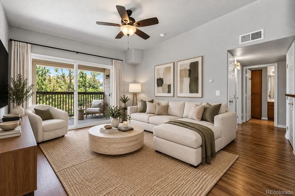 9992 E Idaho Circle 201, Aurora