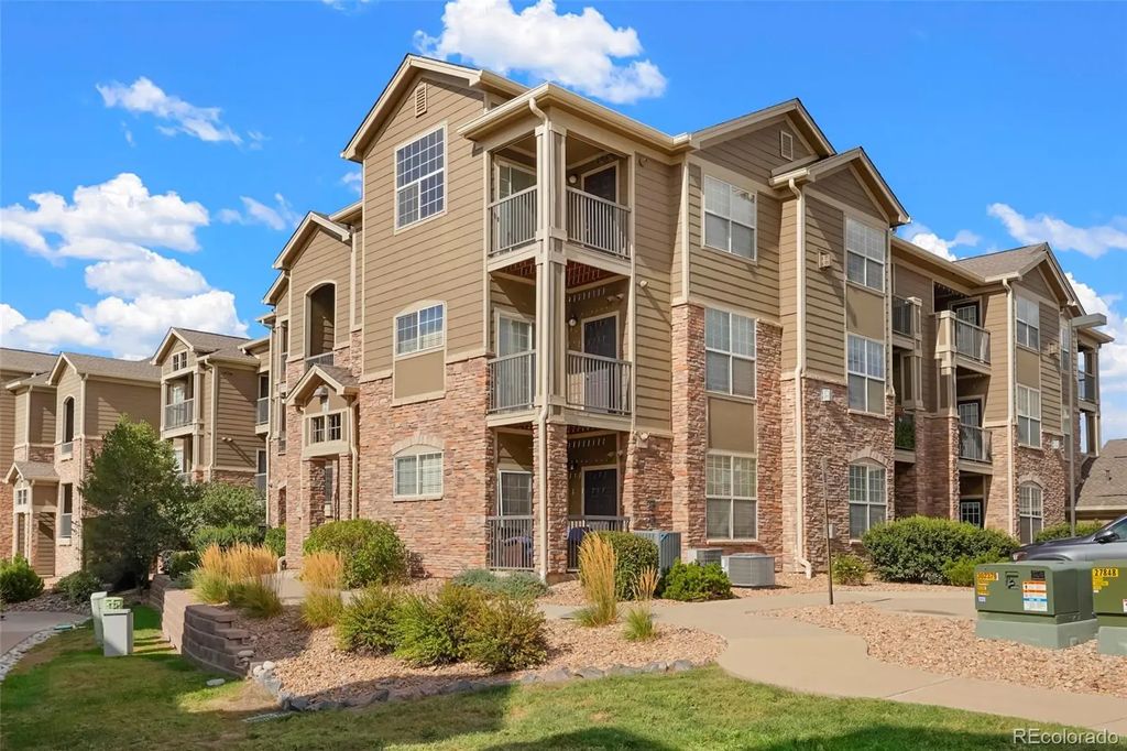 2800 Blue Sky Circle 302, Erie
