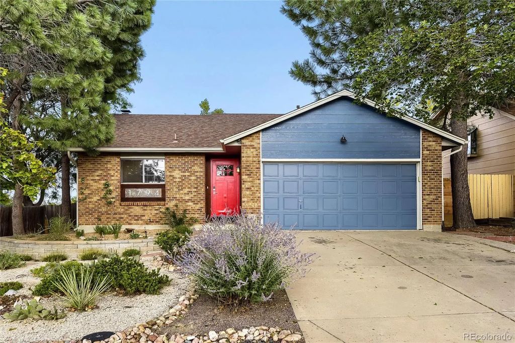 1794 S Cathay Street, Aurora