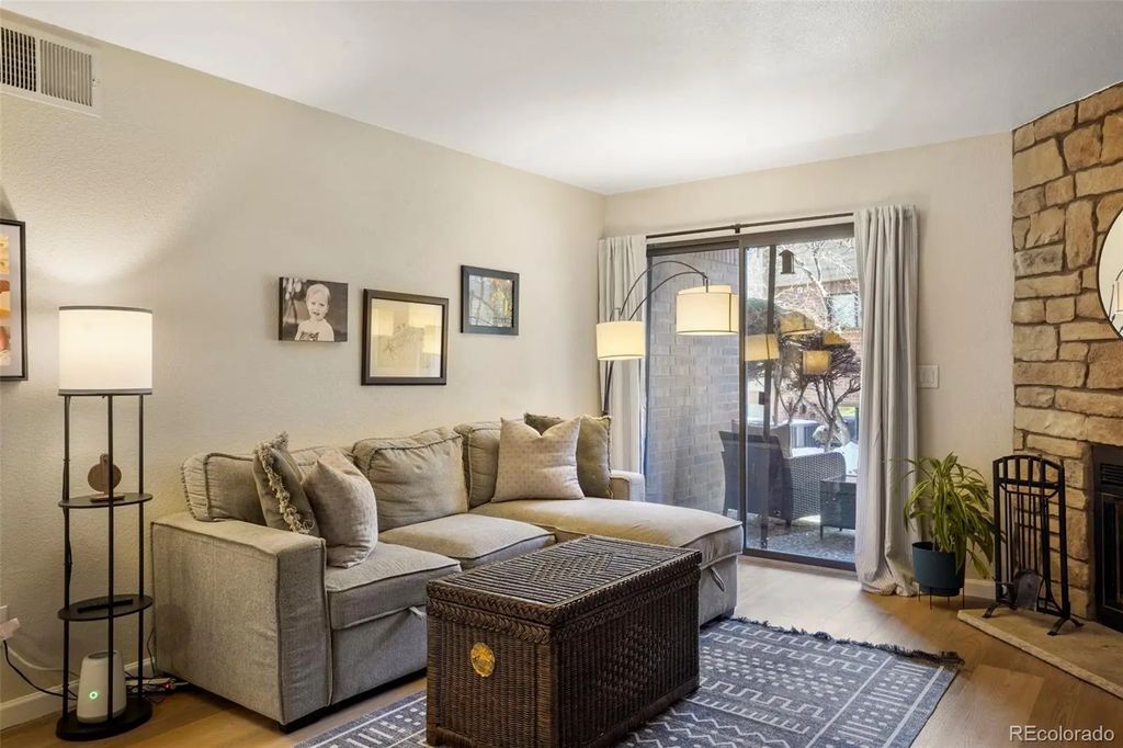 416 Wright Street 103, Lakewood