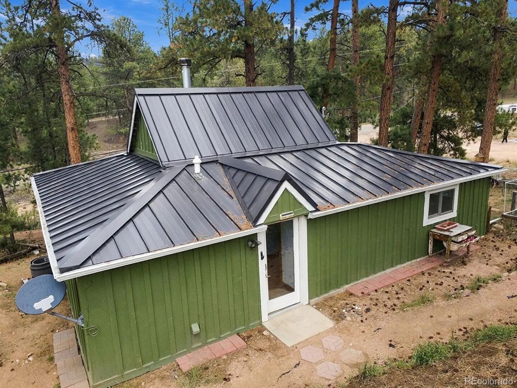23803 Logan Avenue, Pine