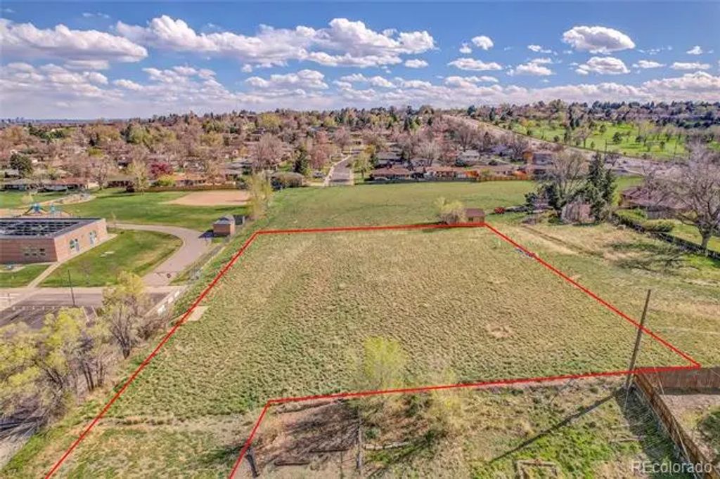 7402 W 76th Avenue, Arvada