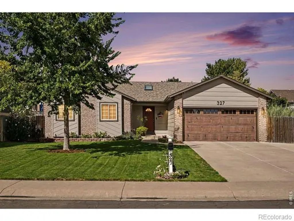 327 N 44th Ave Ct, Greeley
