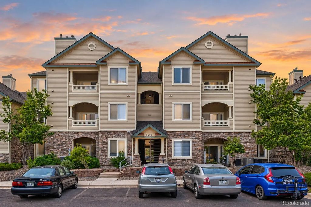 8358 S Independence Circle 105, Littleton