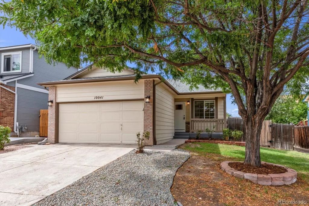 10041 Raritan Way, Thornton