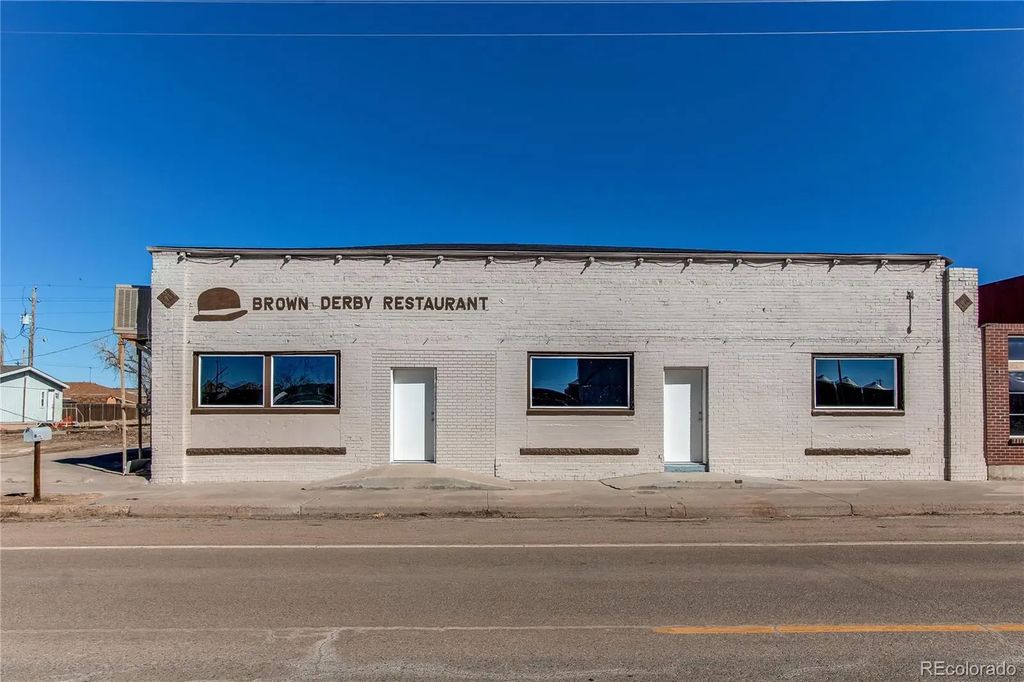 618 1st Avenue, Deer Trail