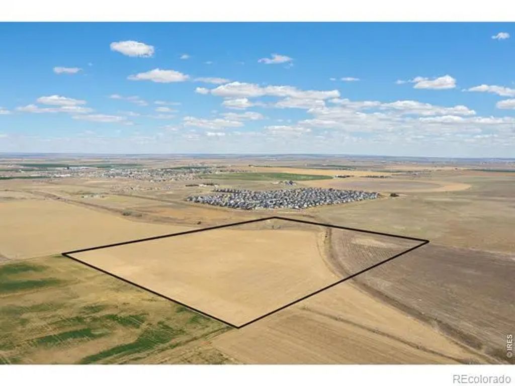 County Road 3, Wiggins