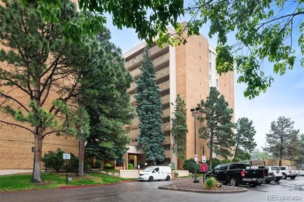 8060 E Girard Avenue 913, Denver