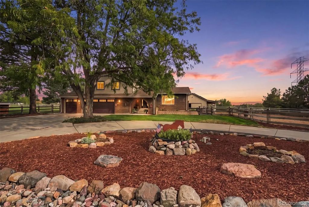 17425 W 57th Avenue, Golden