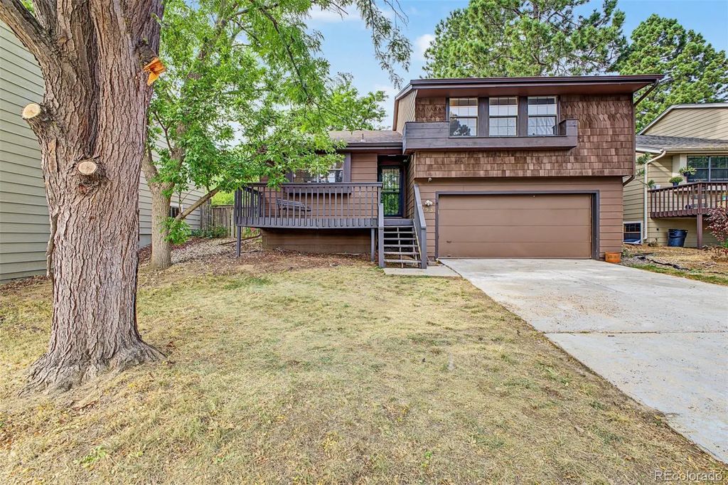 8093 S Newport Court, Centennial