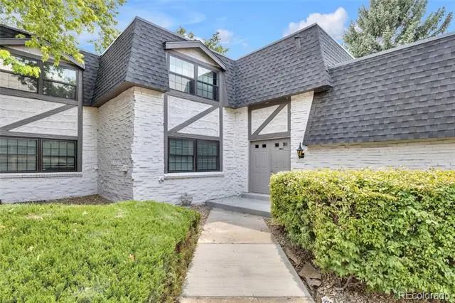 3511 S Hillcrest Drive 4, Denver