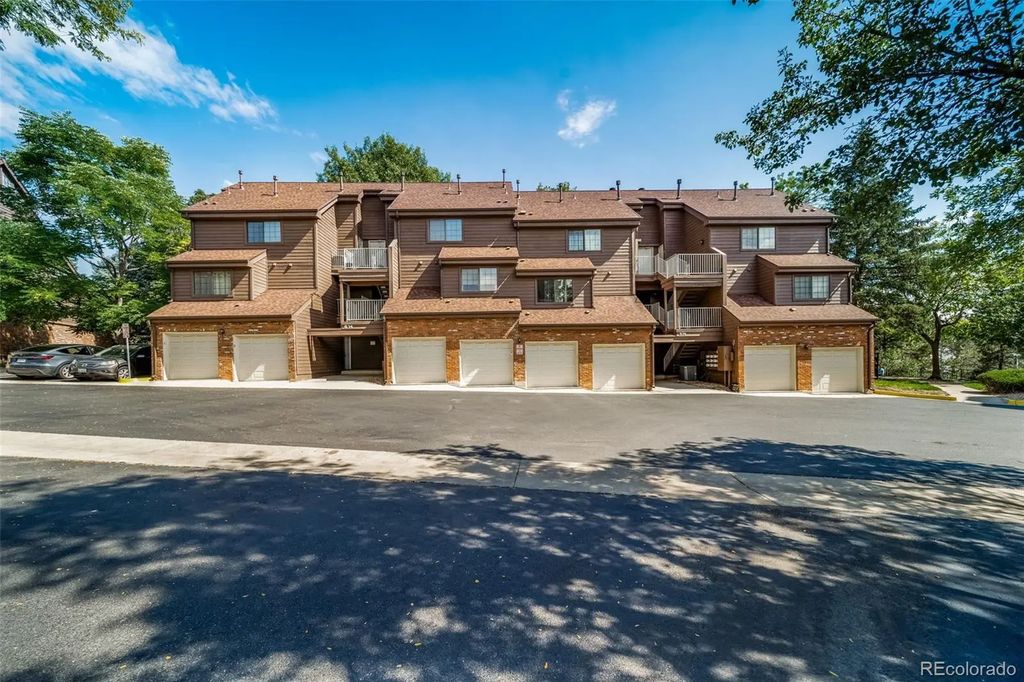 834 S Vance Street F, Lakewood