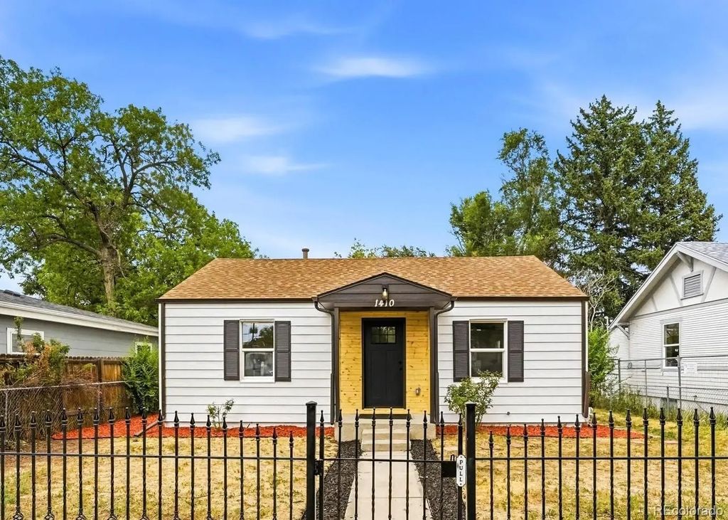1410 Chase Street, Lakewood