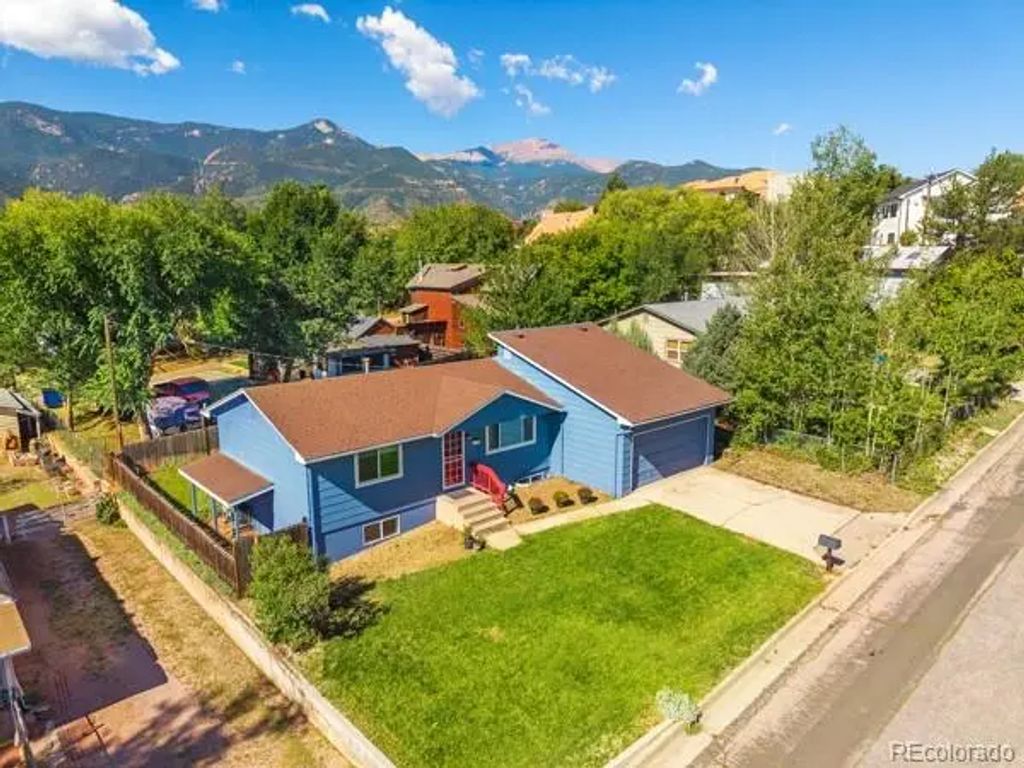 3359 W Bijou Street, Colorado Springs