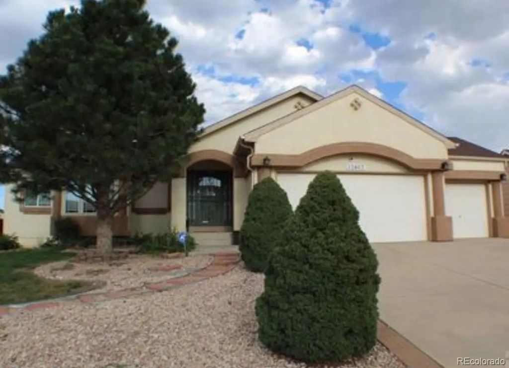 10467 Mile Post Loop, Fountain