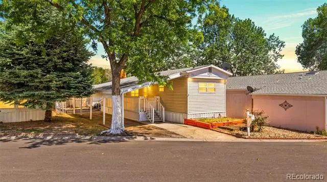 1801 W 92nd Avenue, Denver