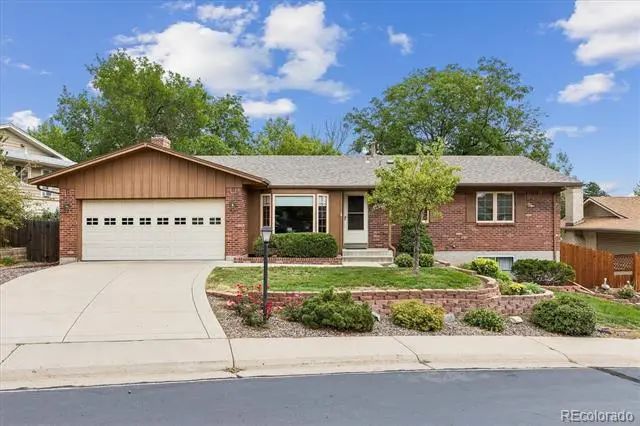 1610 S Arbutus Place, Denver
