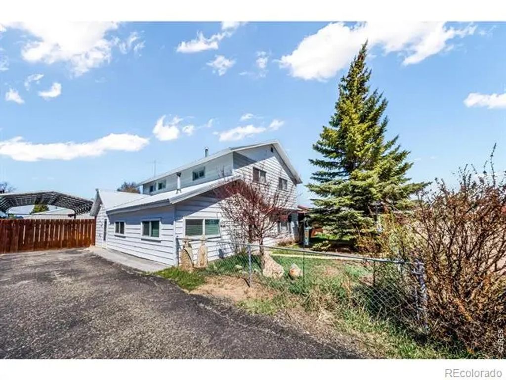 672 Garfield Street, Walden