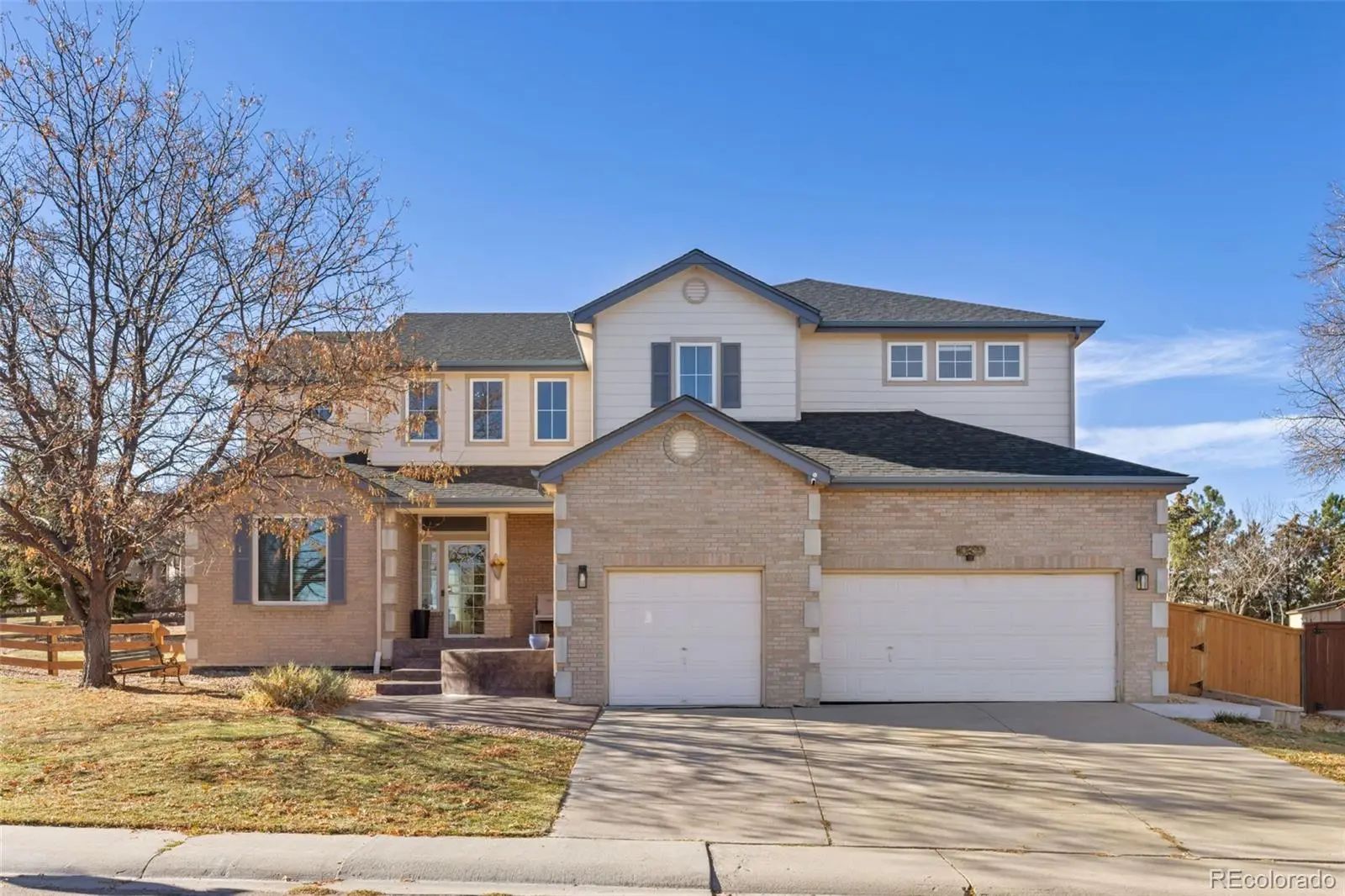 Residential Real Estate for Sale at 10899 Bobcat Terrace in the city of Lone Tree by MLS #2987198