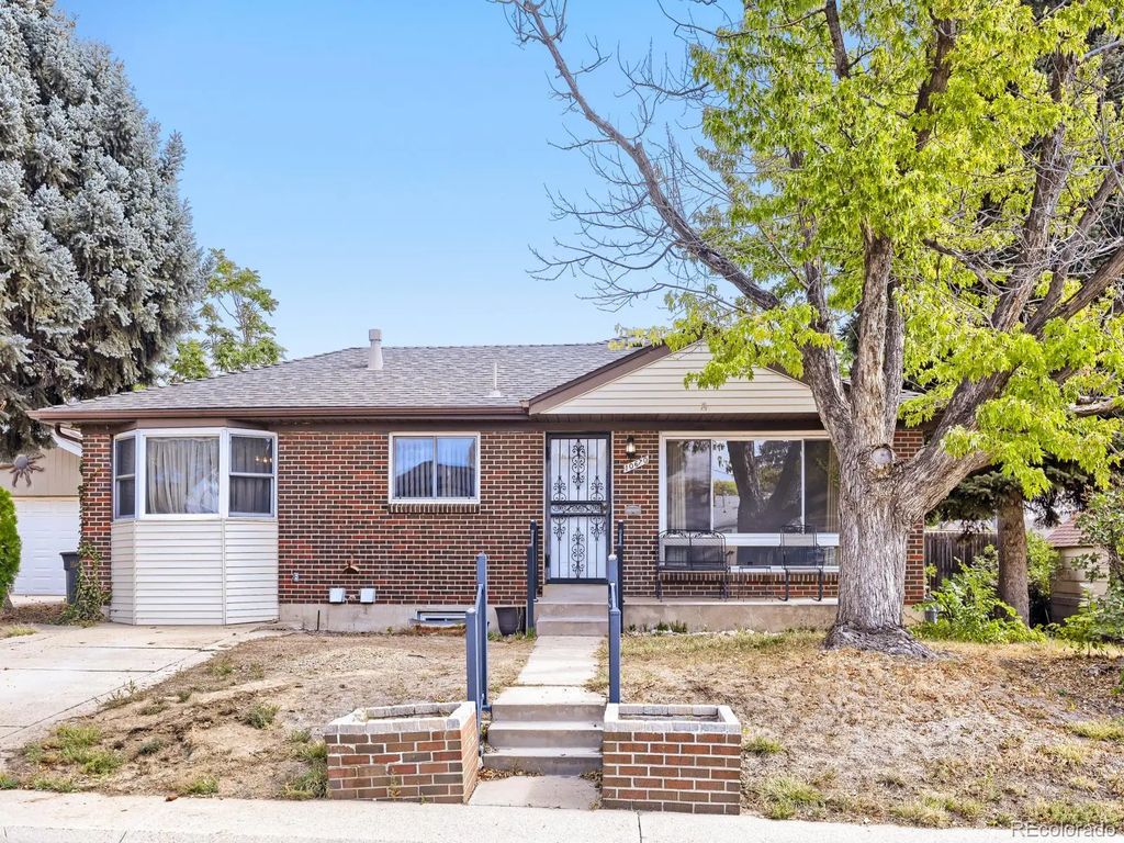 10670 Rosalie Drive, Northglenn