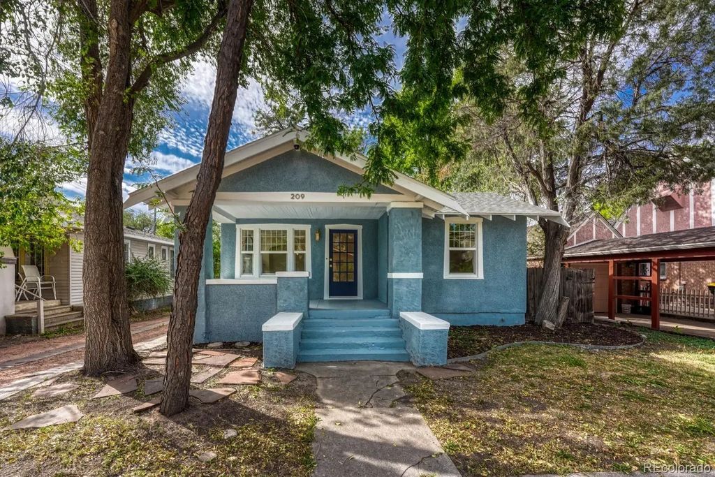 209 E Washington Street, Colorado Springs