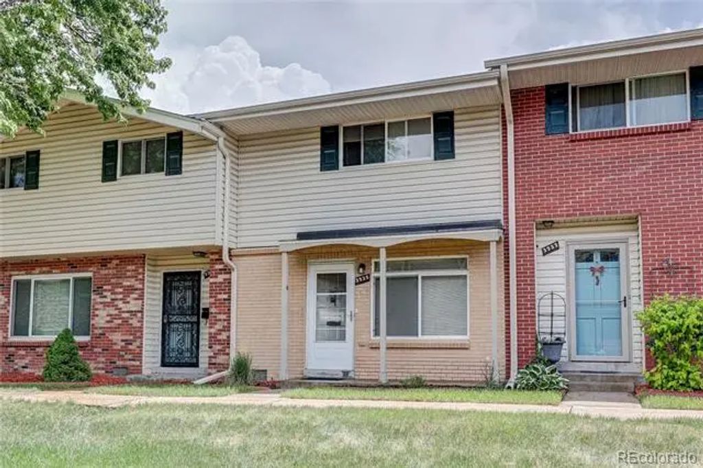 3935 S Boston, Denver