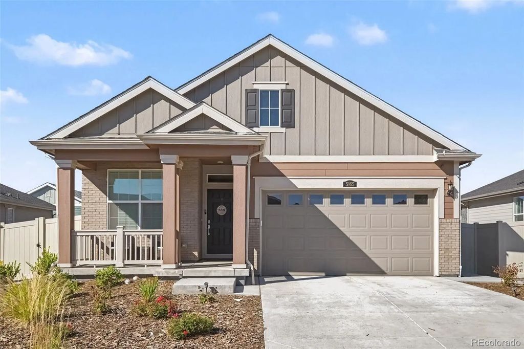 5165 N Quemoy Street, Aurora
