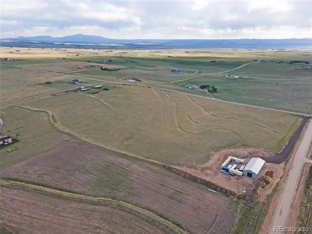 27460 County Road 5, Elizabeth
