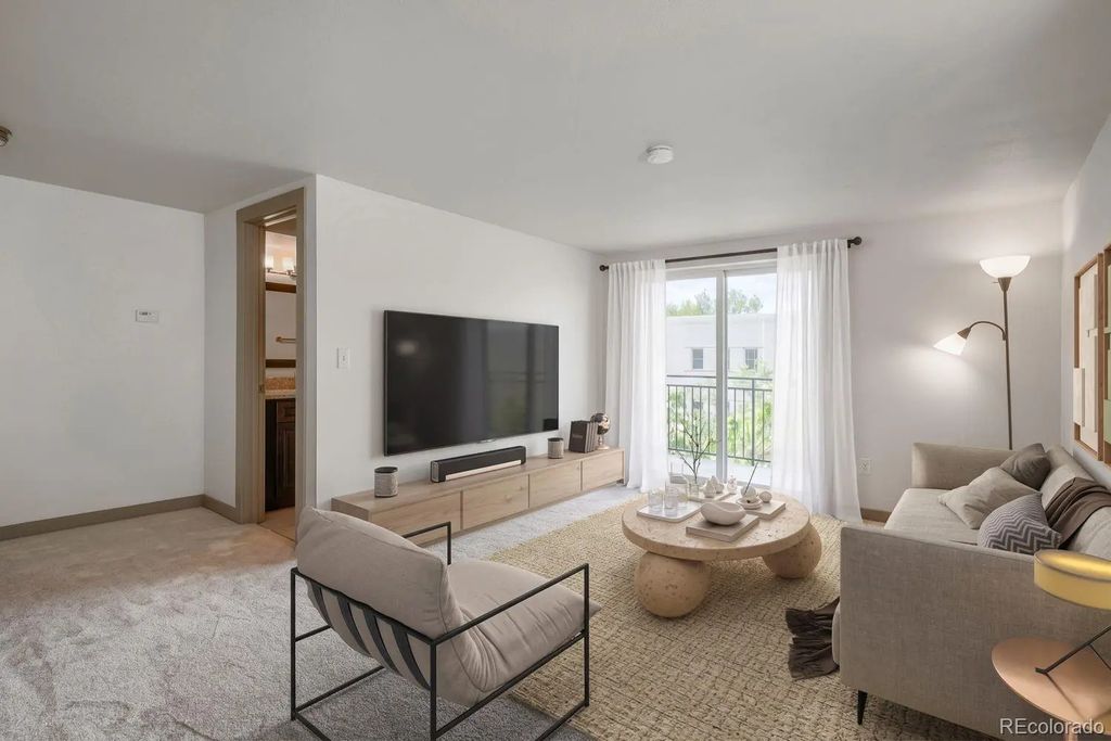 352 S Lafayette Street 402, Denver