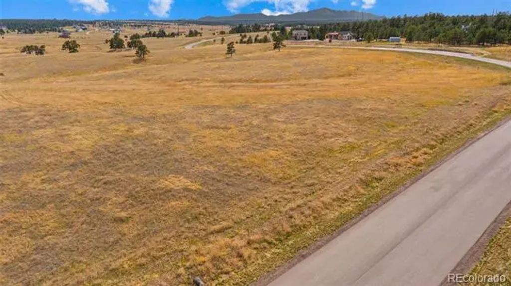 10230 Alamar Way, Colorado Springs
