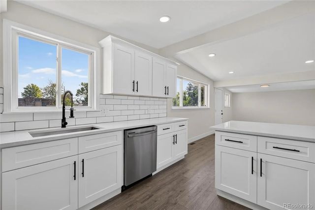 8701 Mcelwain Boulevard, Denver
