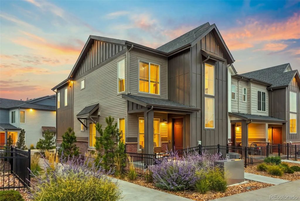 440 Millwall Circle, Castle Pines