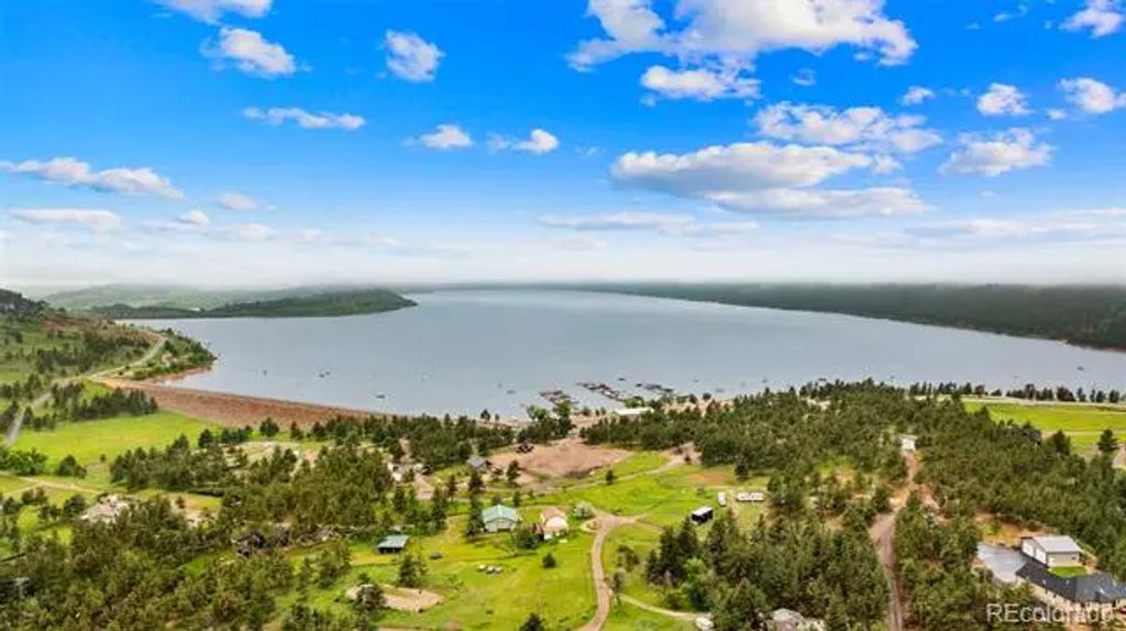 3204 Indian Blind Trail, Loveland